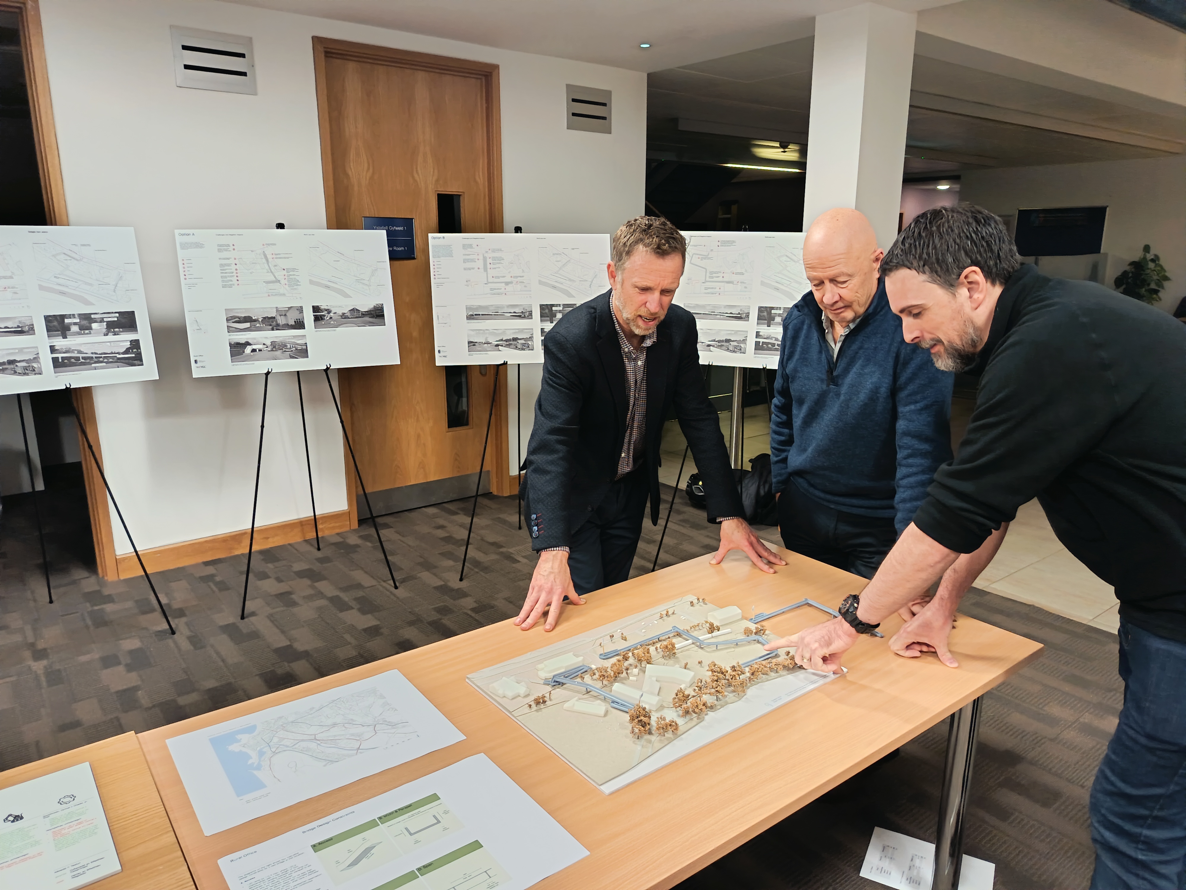 Option A confirmed for Plascrug Footbridge