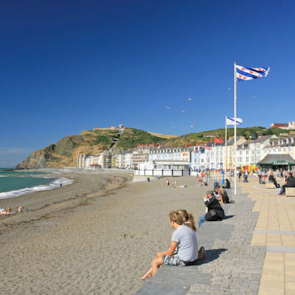 Canol Tref Aberystwyth