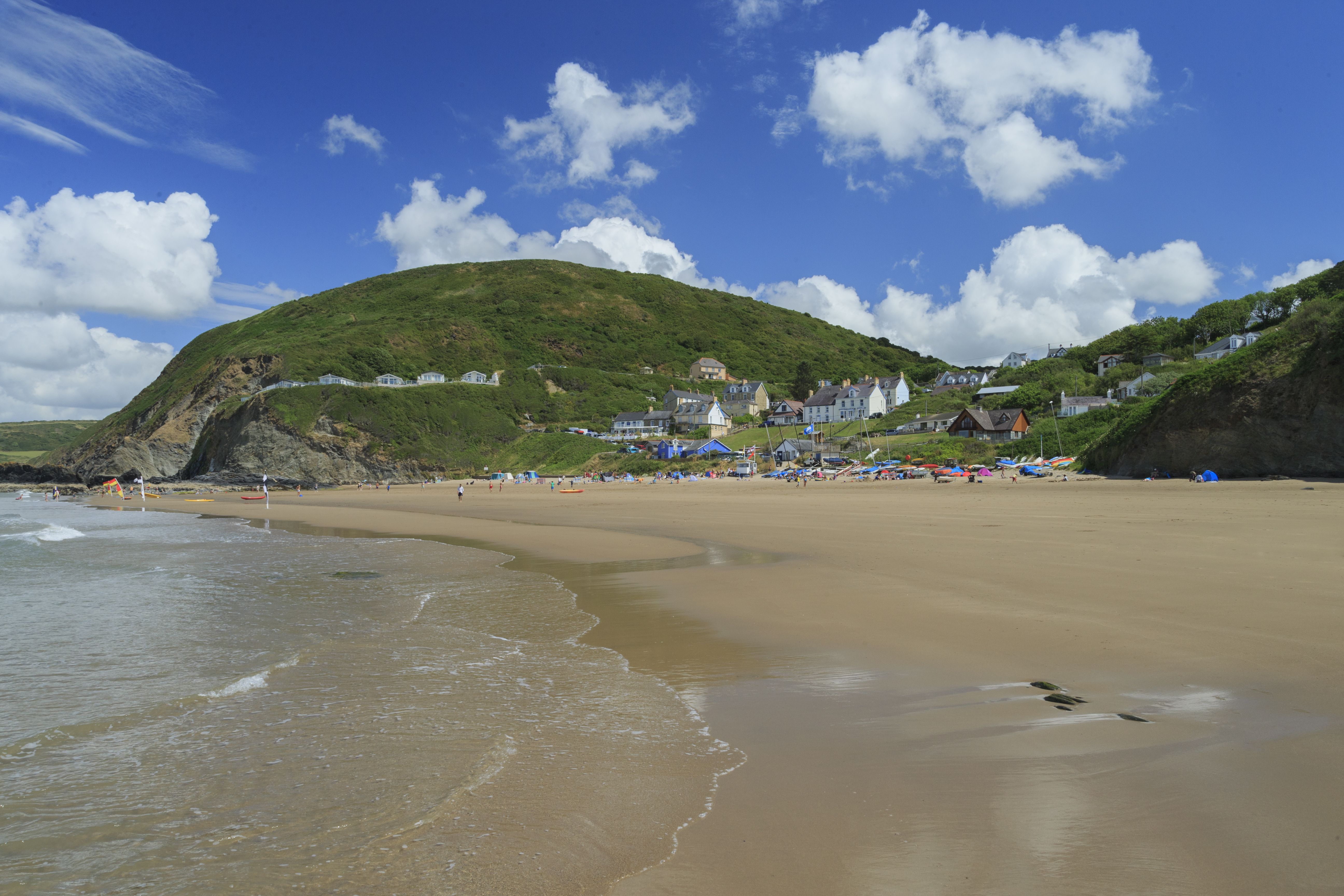 Blue Flags to fly over three Ceredigion beaches again this summer