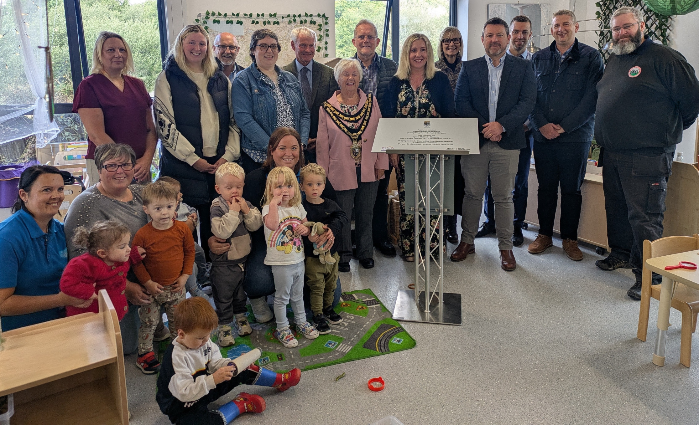Improvements to two schools in Cardigan and a Cylch Meithrin in Cenarth